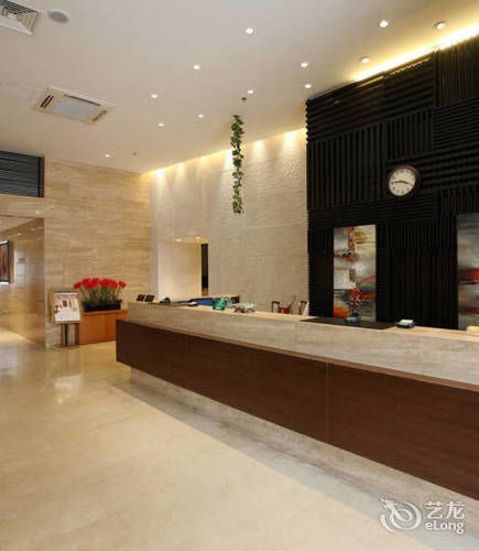 Ji Hotel Shanghai Jingan Temple Kangding Road Екстер'єр фото