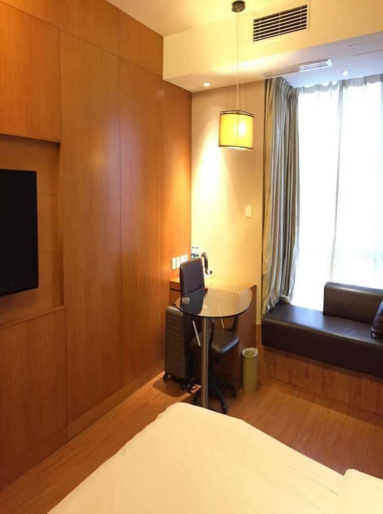 Ji Hotel Shanghai Jingan Temple Kangding Road Екстер'єр фото
