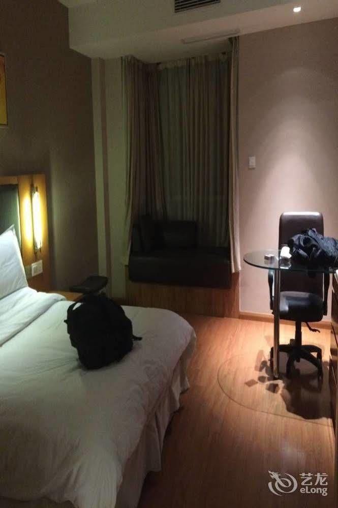 Ji Hotel Shanghai Jingan Temple Kangding Road Екстер'єр фото